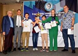 Команда России победила в открытом Кубке Михаила Ботвинника среди детских команд стран СНГ